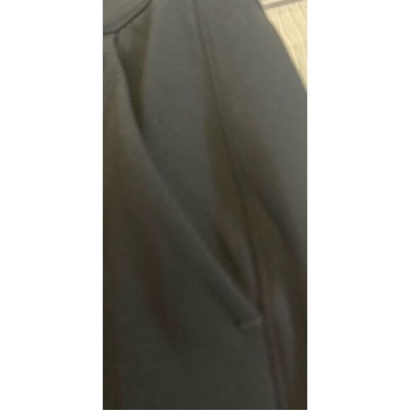 CRZ Yoga Shorts Size Small - Picture 3 of 5